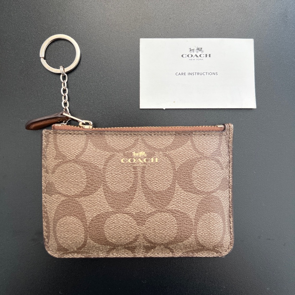 Coach card case